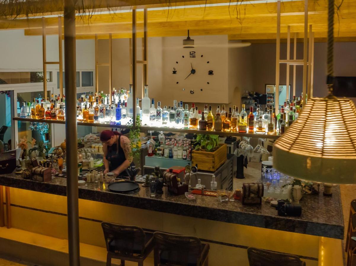 Kolymbia Bay Art Boutique Hotel - Adults Only エクステリア 写真