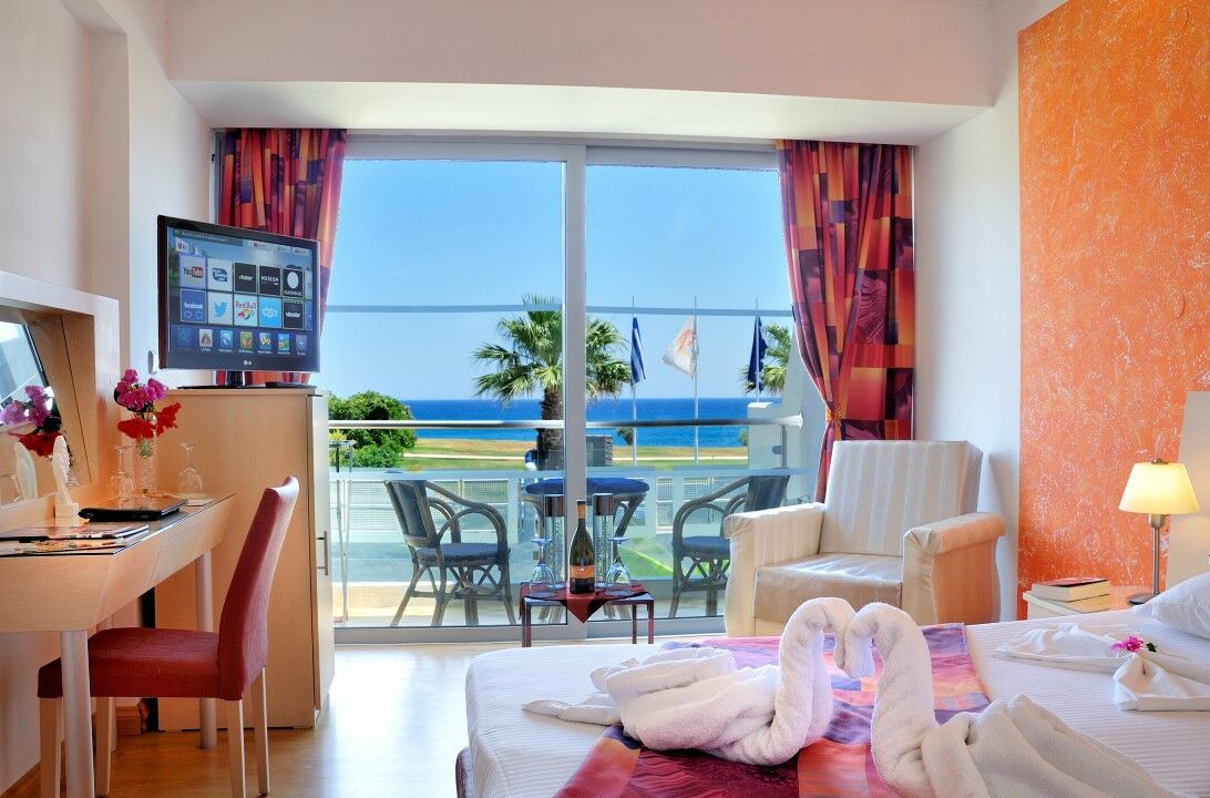 Kolymbia Bay Art Boutique Hotel - Adults Only エクステリア 写真